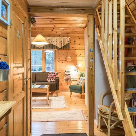 Holiday home Nurmennunnu By Interhome